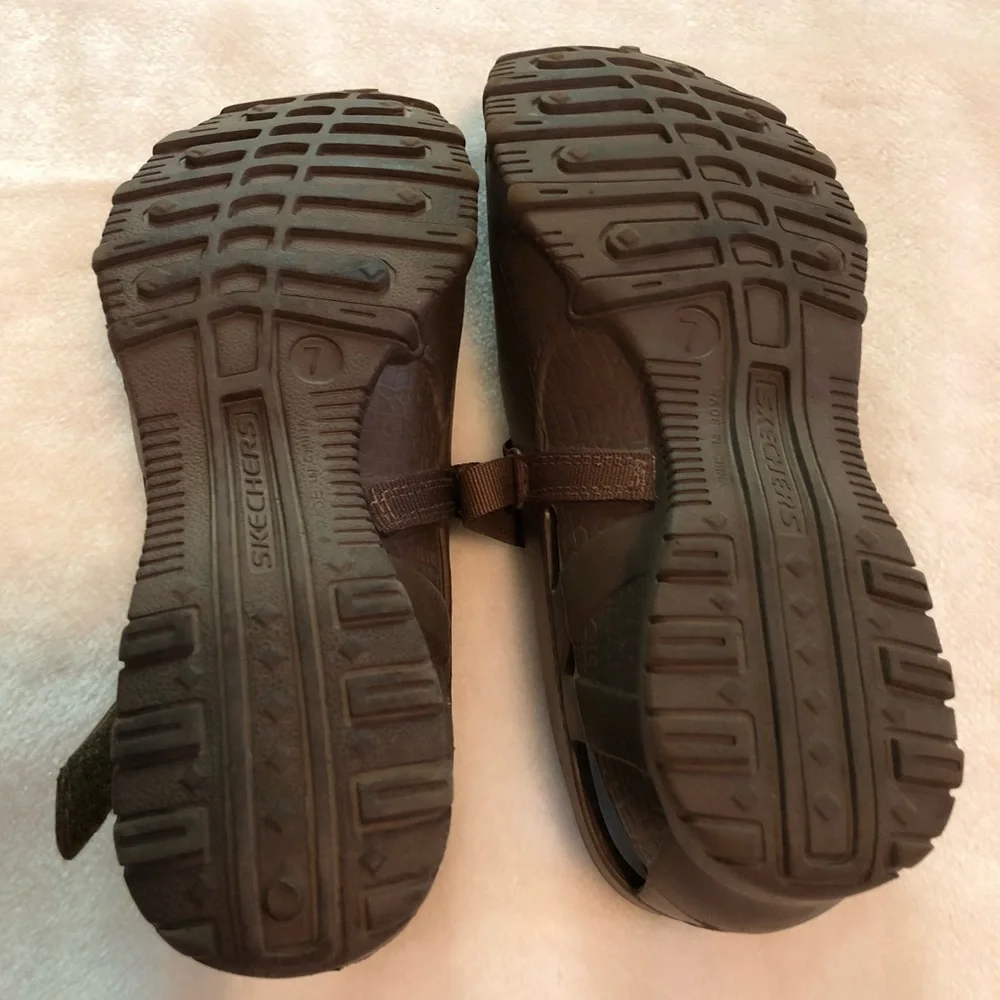 Gold/brown rubber Skechers - Picture 6 of 8